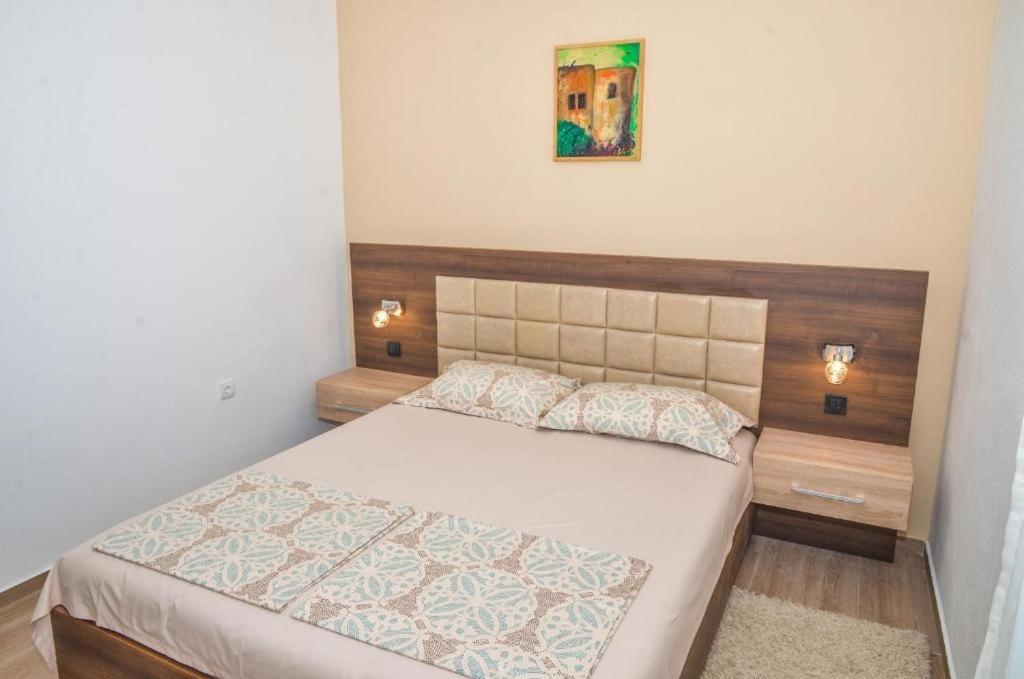 S&M Apartments Ulcinj Exterior photo